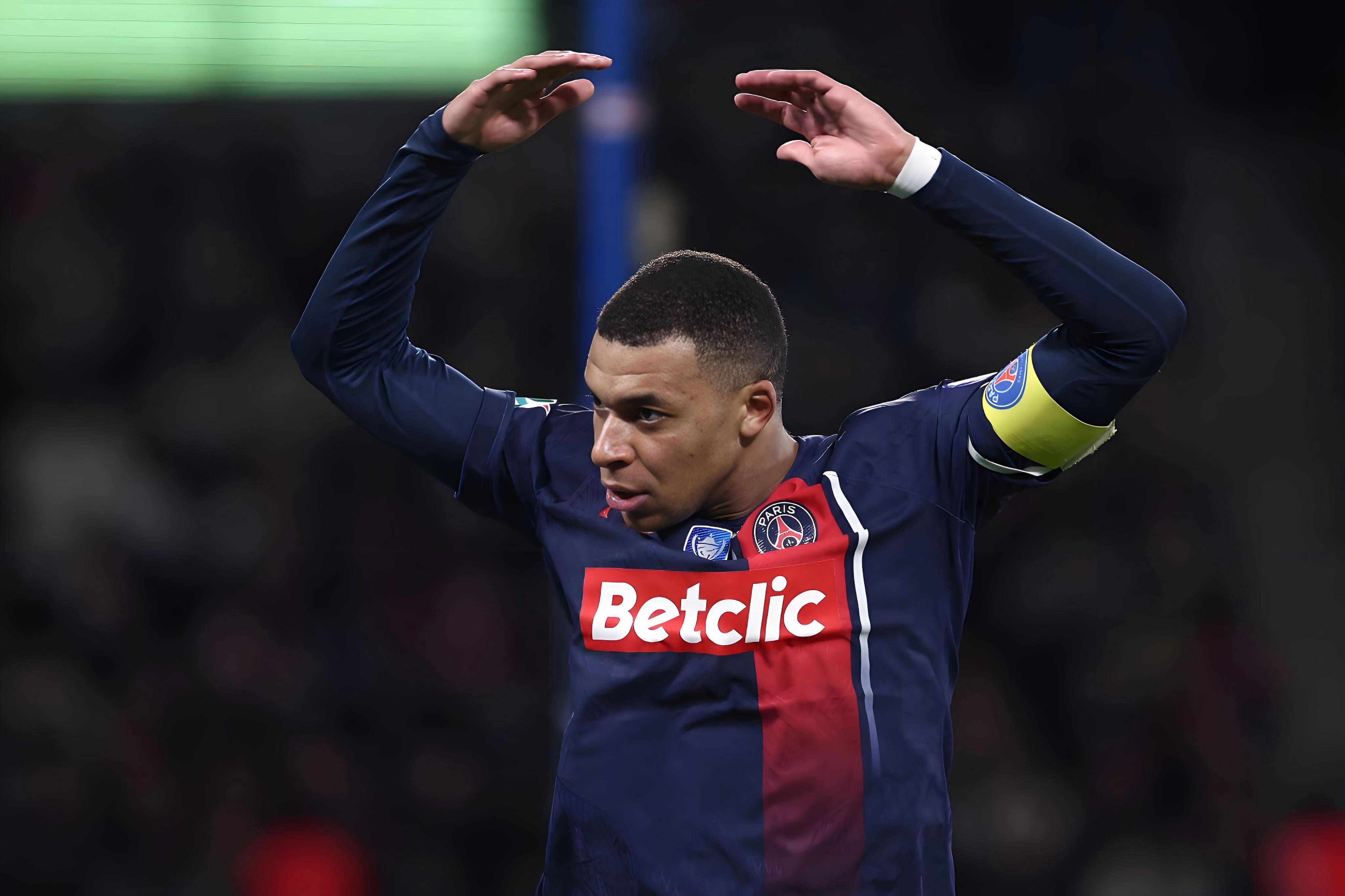 包含加时末段欧冠传出新动向，密尔沃基雄鹿主帅复盘，管理层表态：赛场秩序良好，球探报告显示潜力的词条